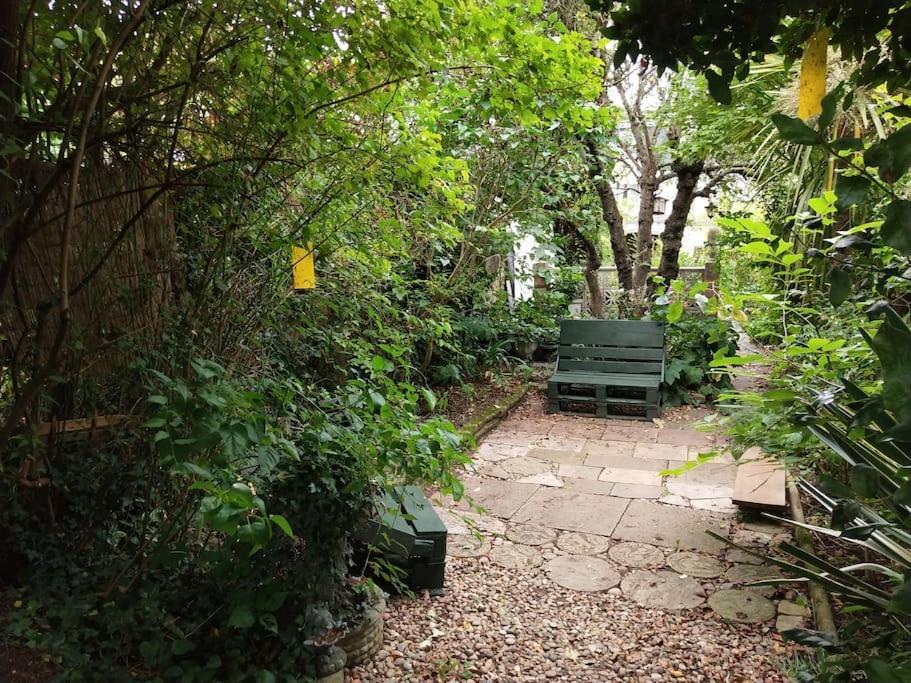 5- Spacious Bedroom Orchard Haven Cambridge (Cambridgeshire)