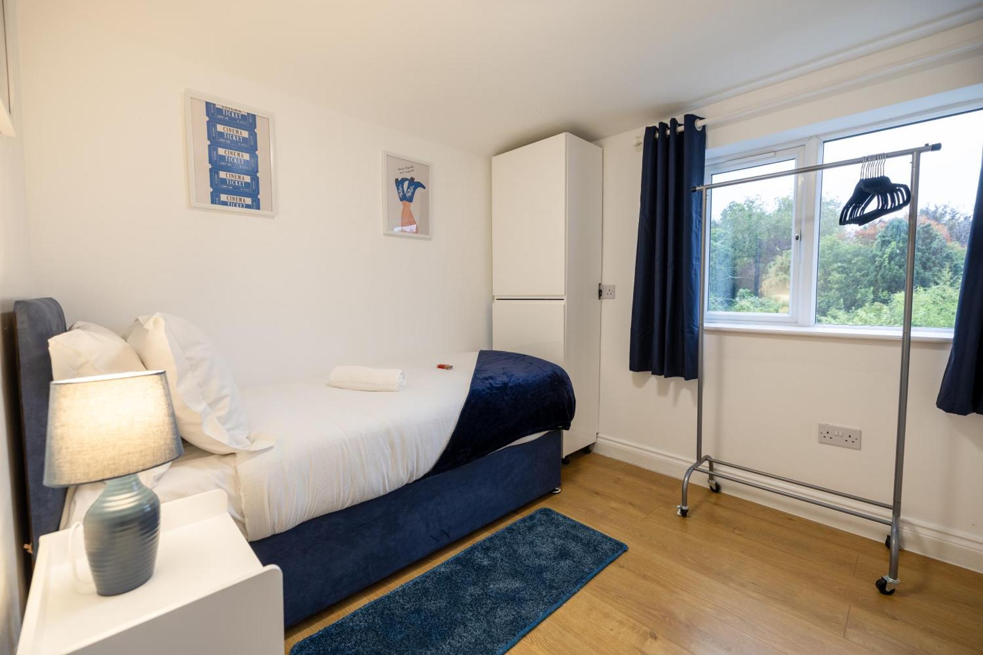 5- Spacious Bedroom Orchard Haven Villa *